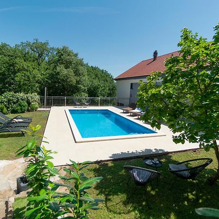Apartments Srdanovic Омиш Экстерьер фото