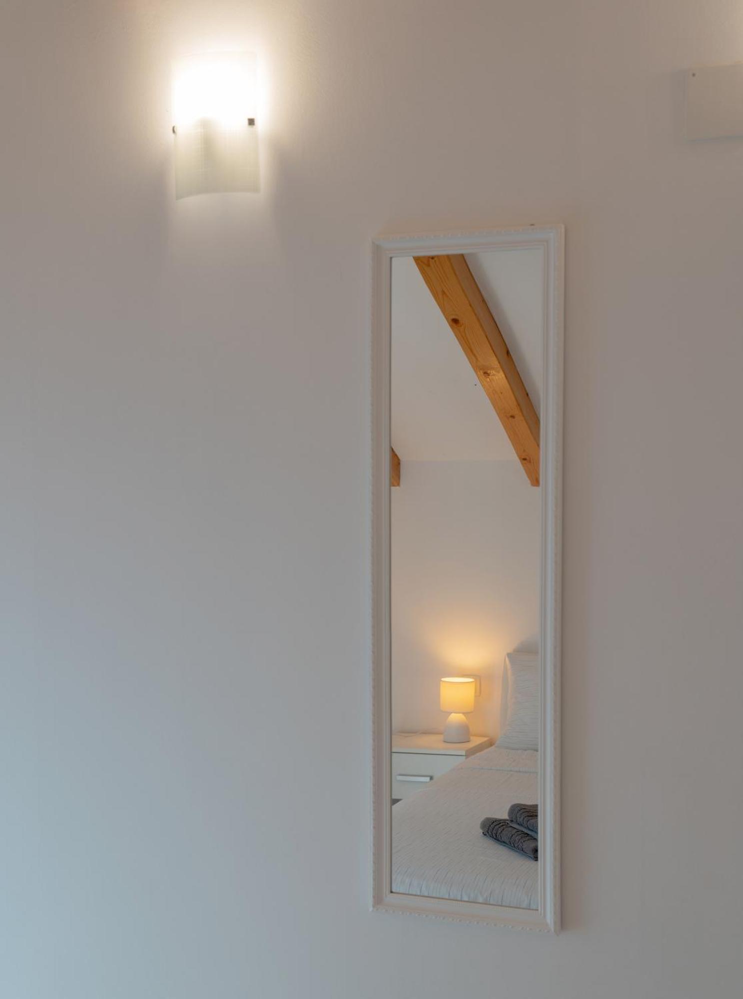 Apartments Srdanovic Омиш Экстерьер фото